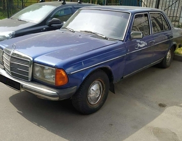 Mercedes 123 1978 (Daimler)