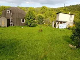 Обмен земельного участка с недостроенным купольным домом и баней.