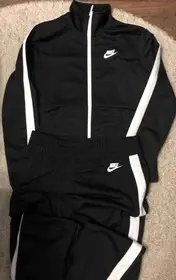 Спортивный костюм Nike