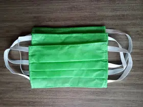 Маски трехслойные оптом